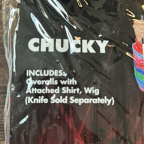 Chucky Hallwoeen Costume with wig - Picture 2 of 8